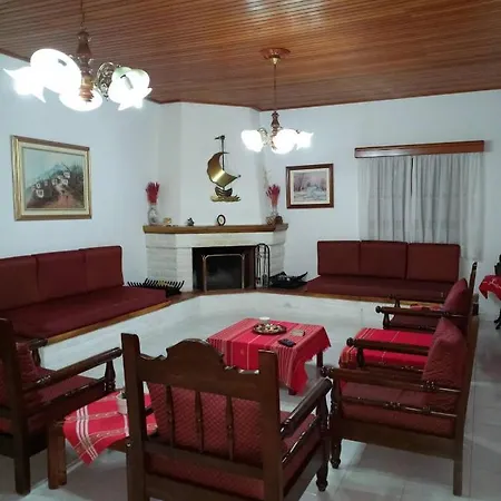 The Oldtown Villa Palaiokhorion (Fokida)